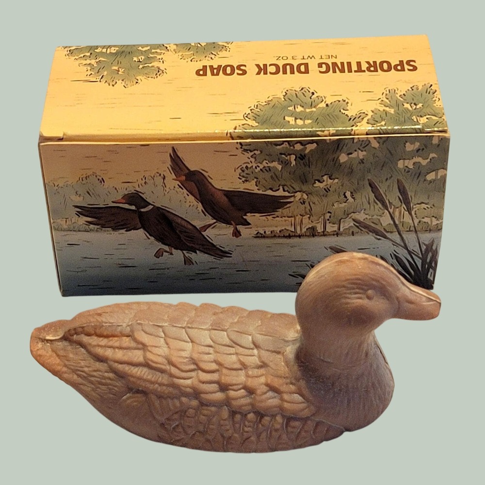 VTG Avon Sporting Duck FiguralSoap 1970s Collectible Vanity Display w/ Box